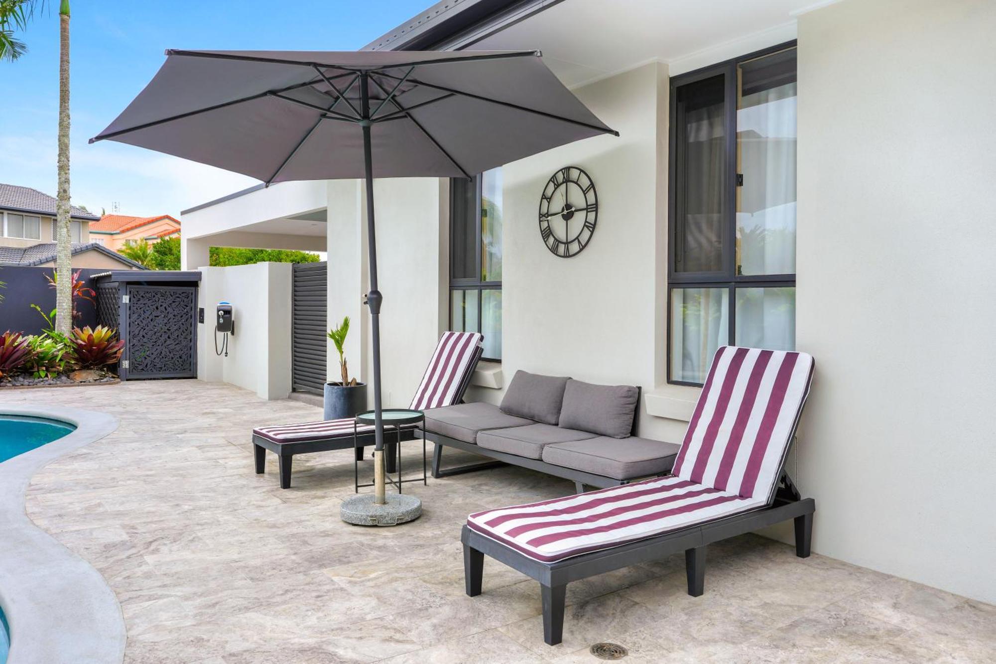 Saltbreeze Boutique Guesthouse Gold Coast Exterior photo